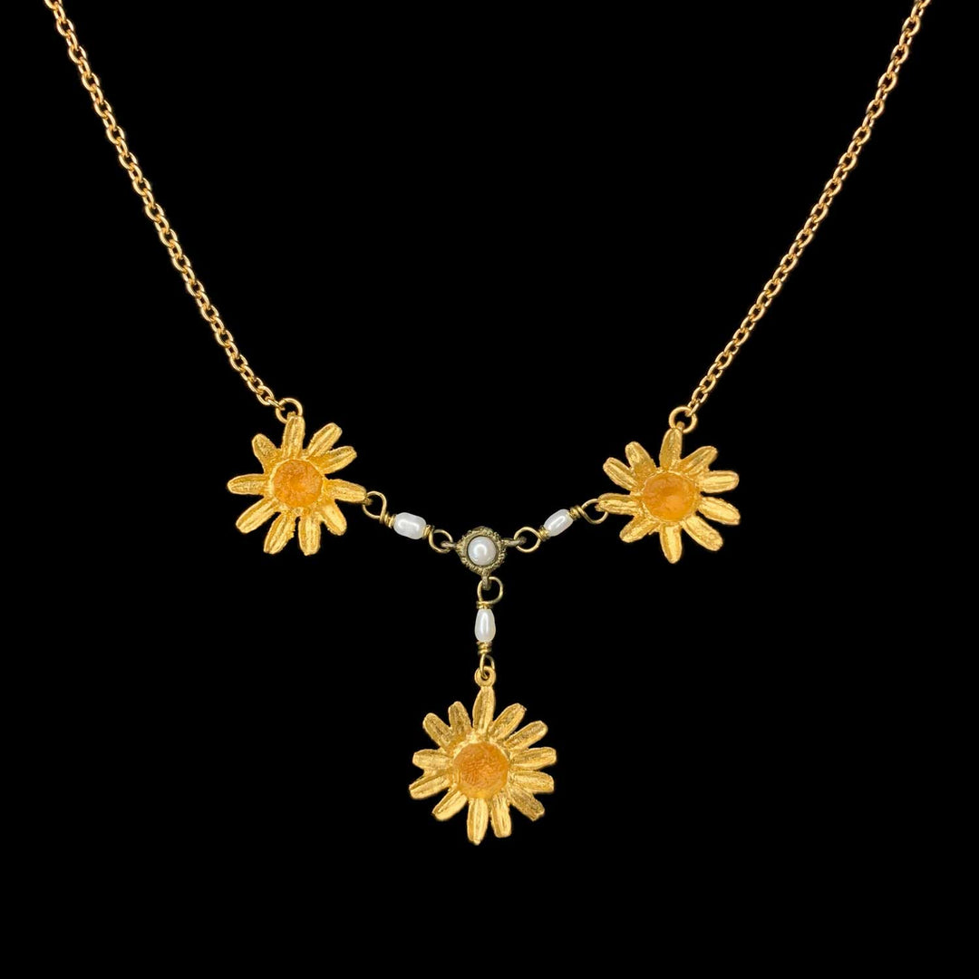 Yellow Butter Daisy Necklace - Dainty Pearls