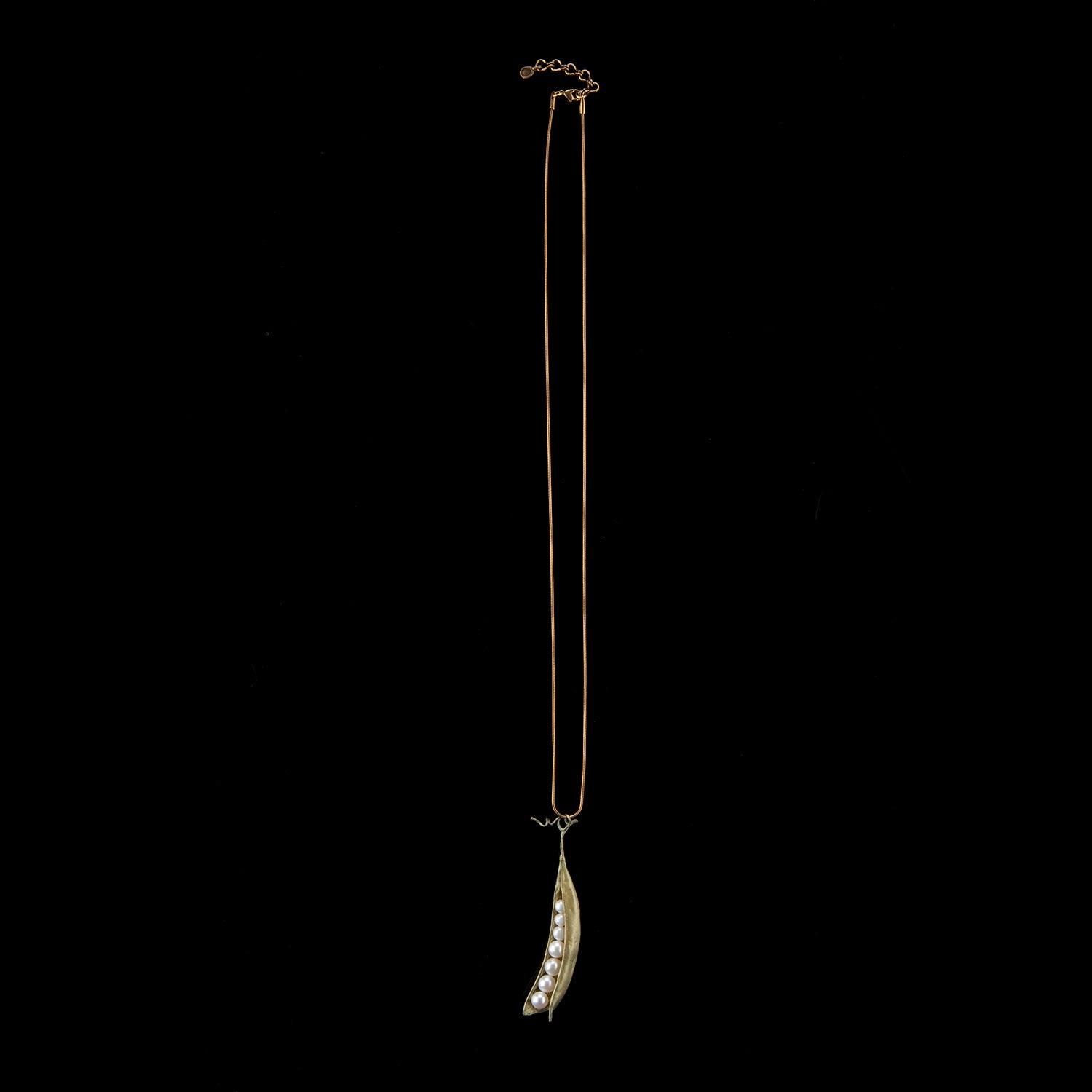 Pea Pod Pendant - 7 Pearls - Michael Michaud Jewellery