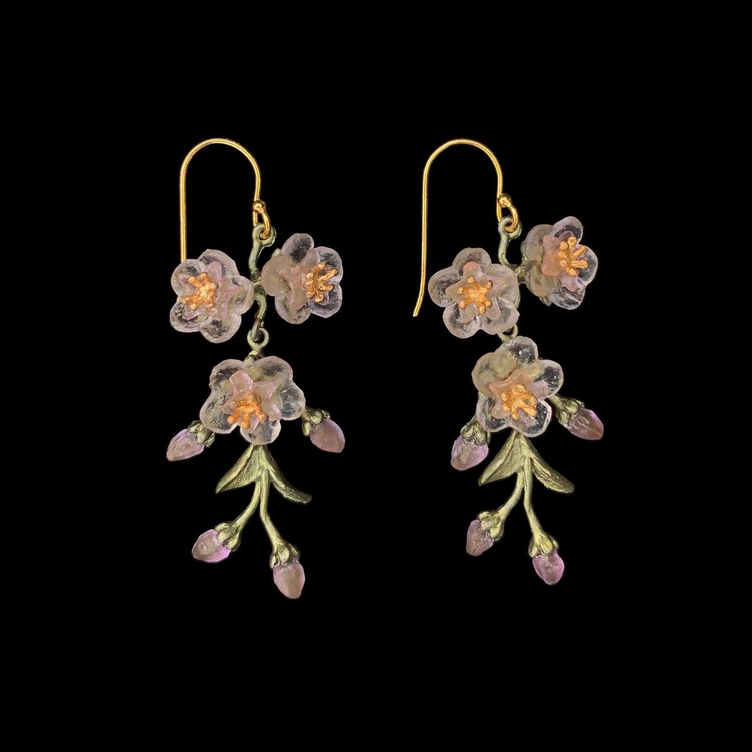 2023 New Ladies 925 Silver Earrings Color Flower Earrings Peach