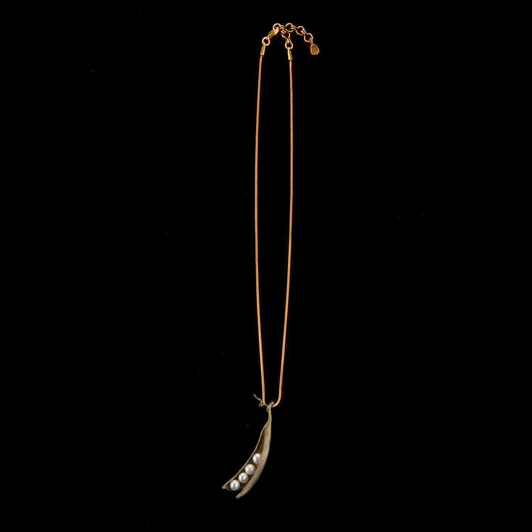 Pea Pod Pendant - 4 Pearls