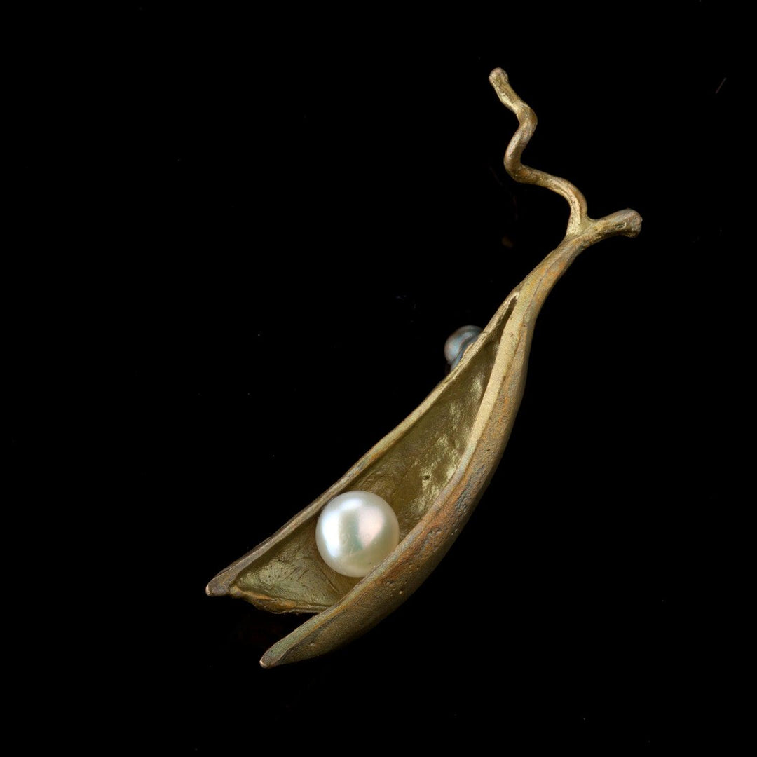 Pea Pod Brooch - 1 Pearl - Michael Michaud Jewellery