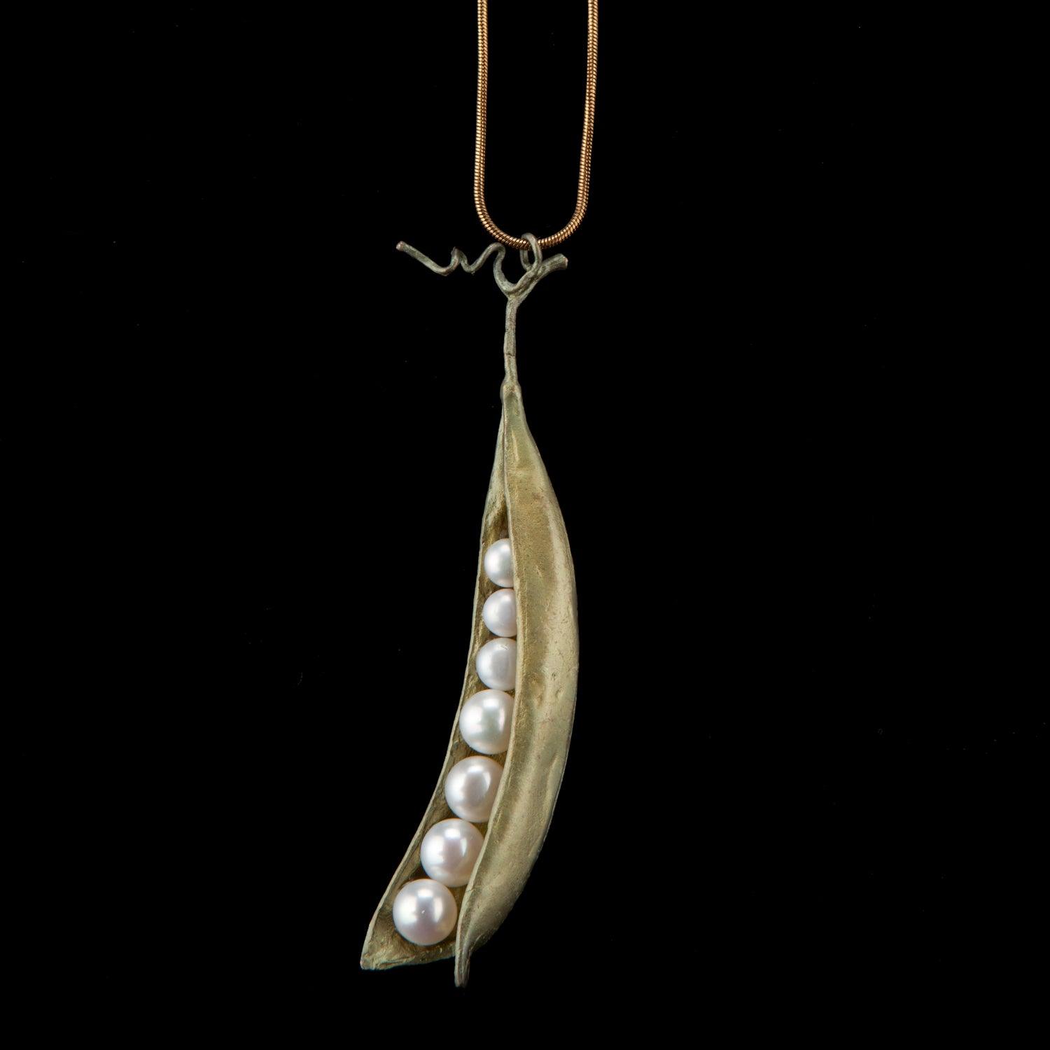 Pea Pod Pendant - 7 Pearls - Michael Michaud Jewellery