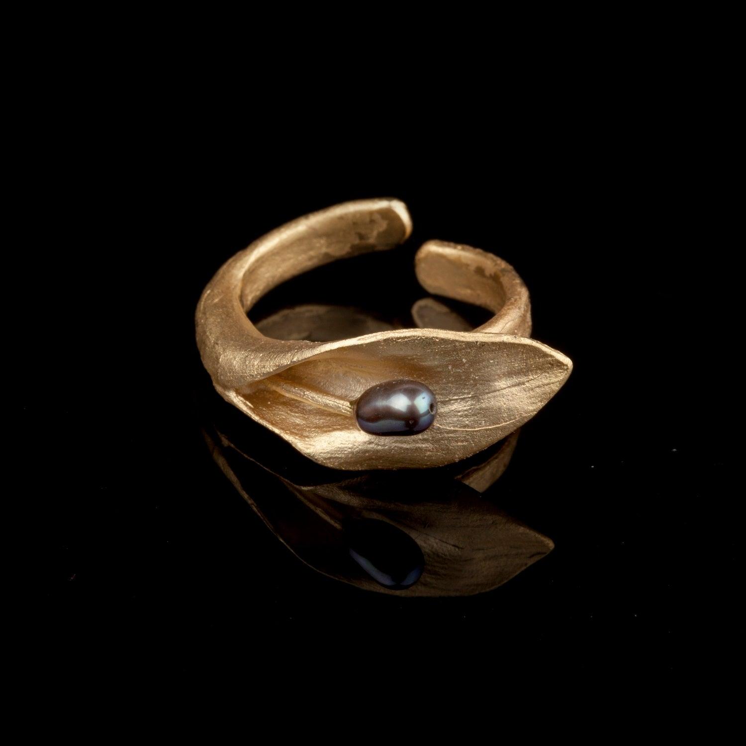 Hosta Ring - Michael Michaud Jewellery