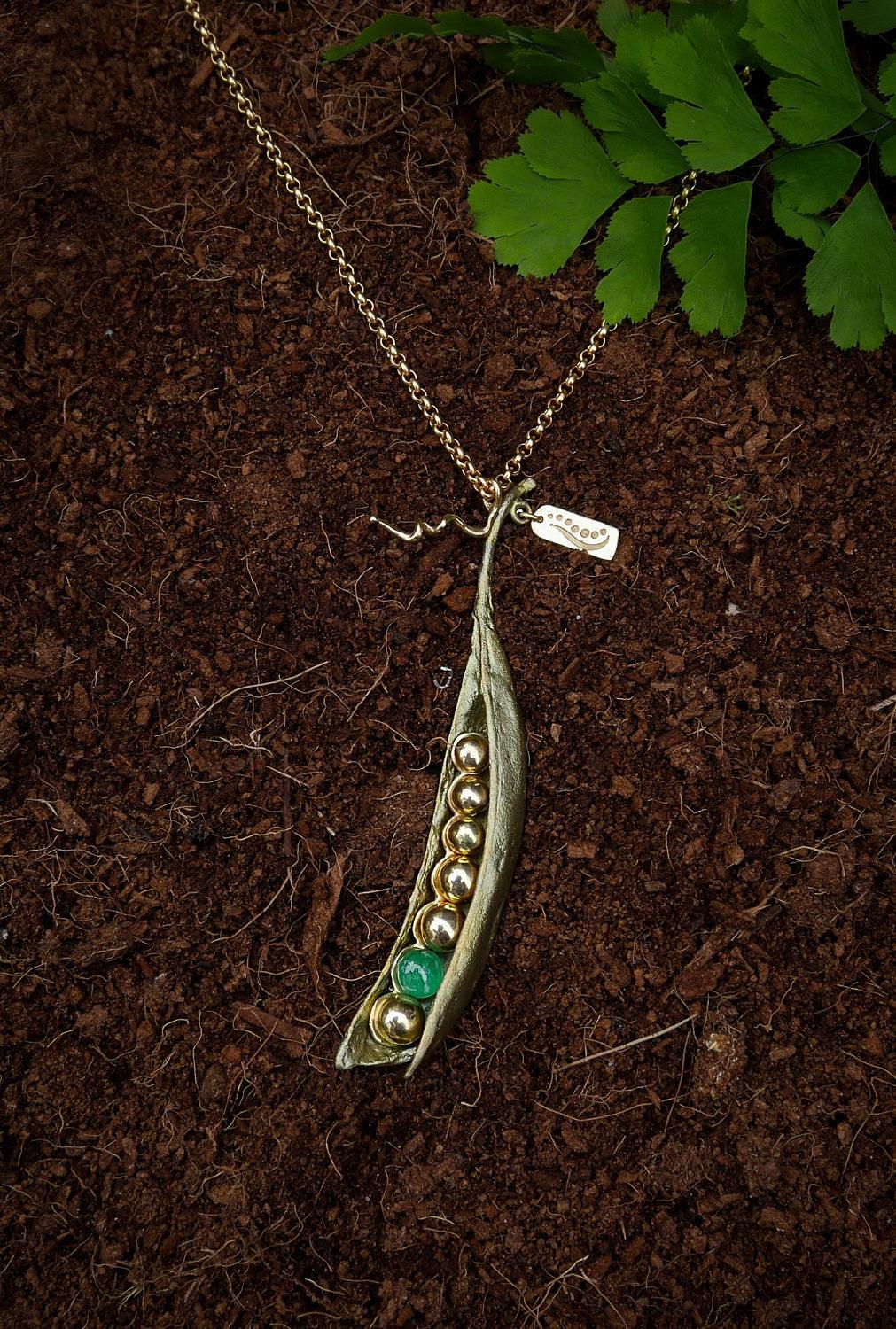 Pea Pod Pendant - Emerald with 6 Gold Peas - Michael Michaud Jewellery
